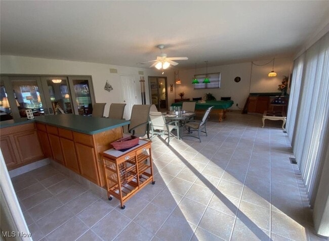 Building Photo - 669 Cedar Dr
