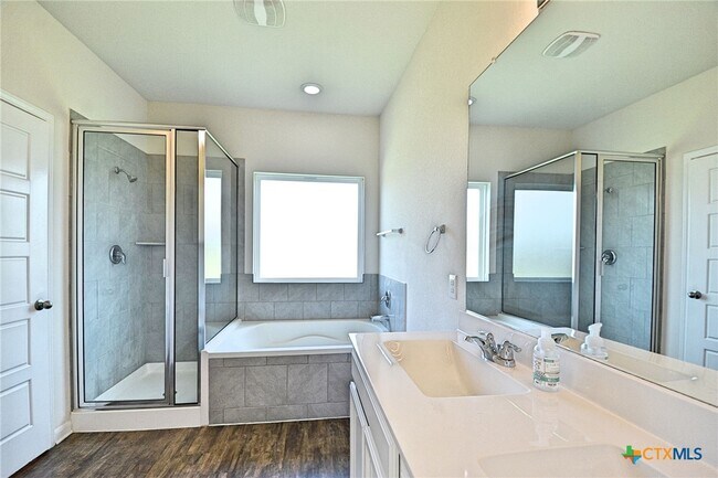 Building Photo - 588 Agave Flats Dr