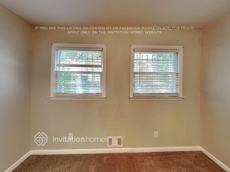 Building Photo - 2819 Collier Dr NW