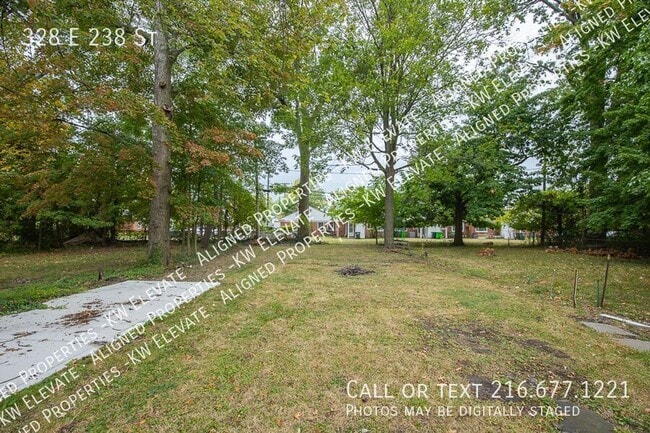 Building Photo - 328 E 238th St