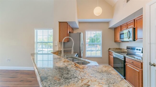 Building Photo - 10568 Windsor Lake Ct