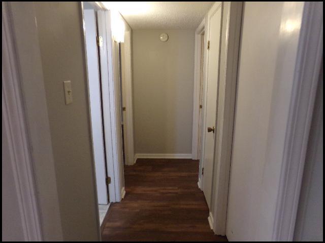 Building Photo - 35 Point W Cir