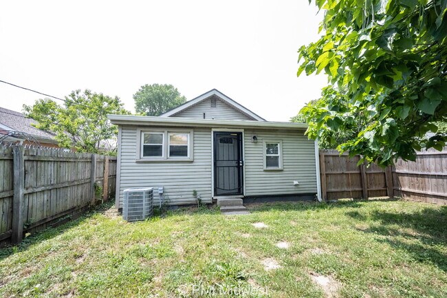 Building Photo - 237 Villa Ave