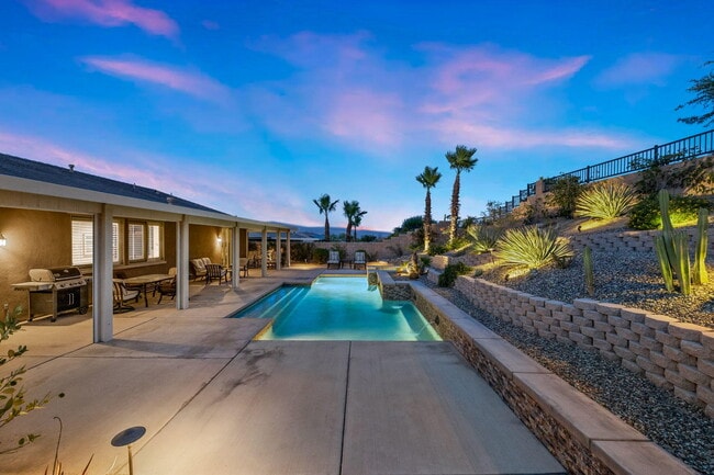 Building Photo - 73757 Picasso Dr