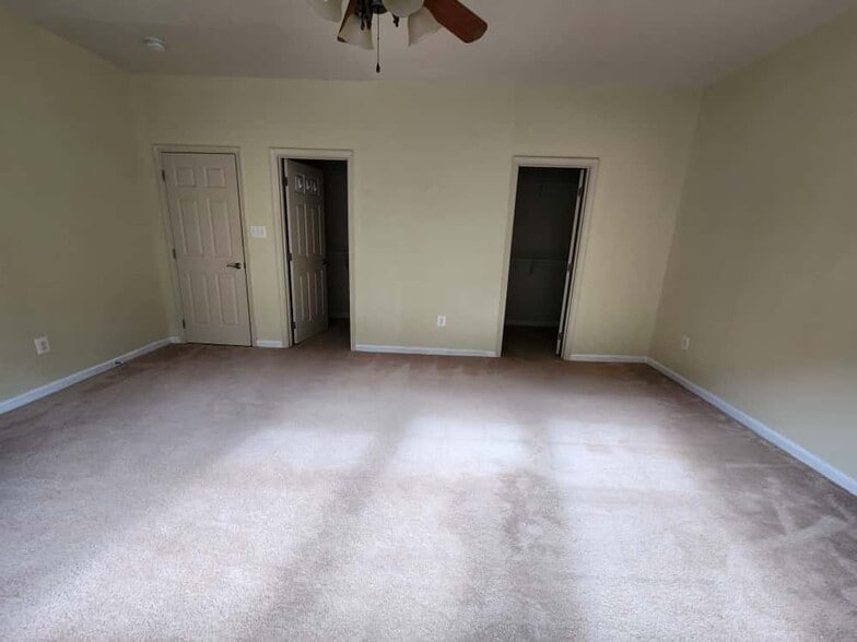Building Photo - 44179 Beaver Creek Dr