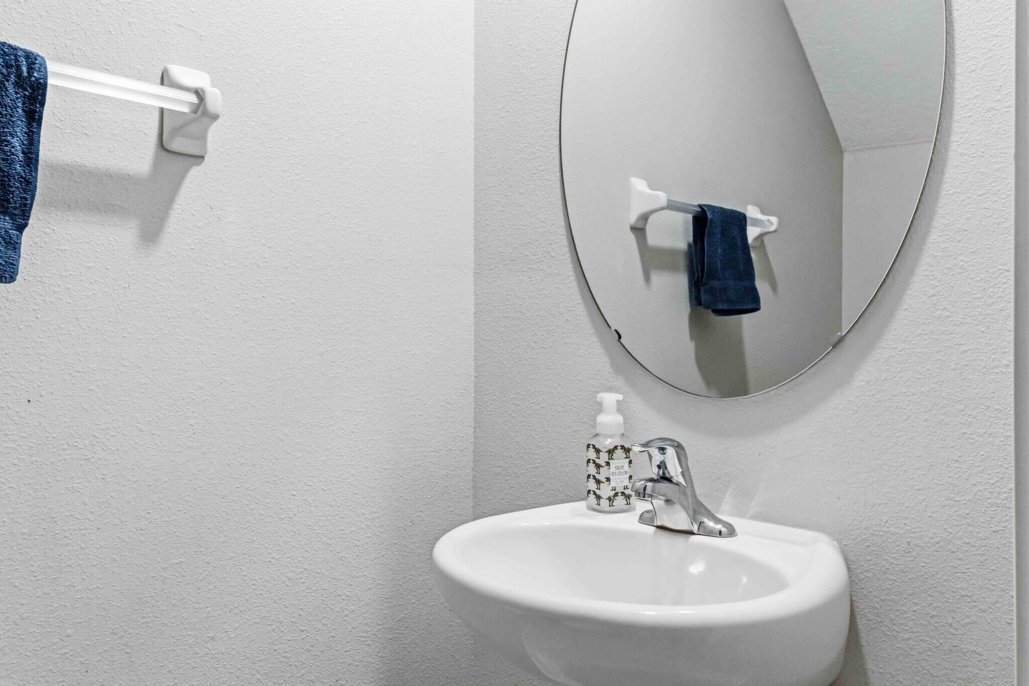 1/2 bath downstairs - 9622 Pembrooke Pines Dr