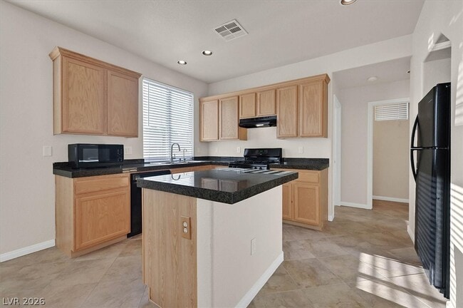 Building Photo - 7568 Aspen Color St