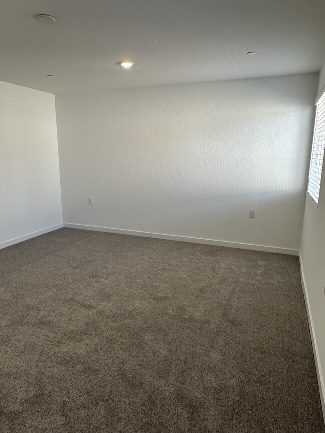 Building Photo - 4417 Hampton Wy