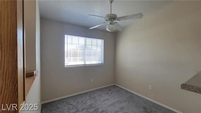 Building Photo - 4730 E Craig Rd