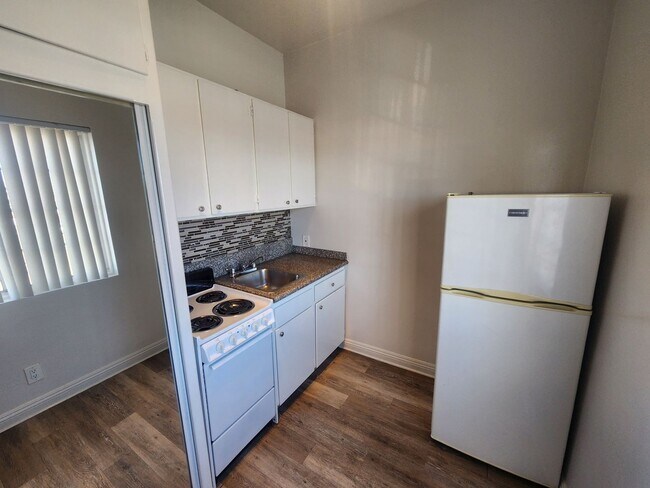 Building Photo - 135th