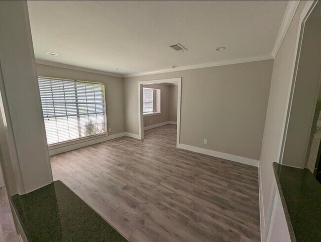 Building Photo - 6026 Warm Springs Rd