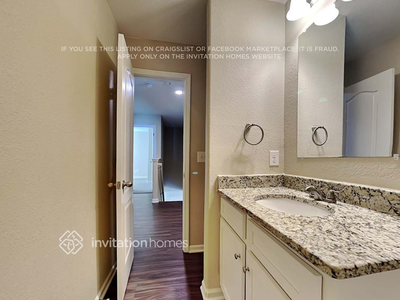 Building Photo - 6565 Paw Village Rd