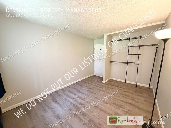 Building Photo - 1003 S 308th St