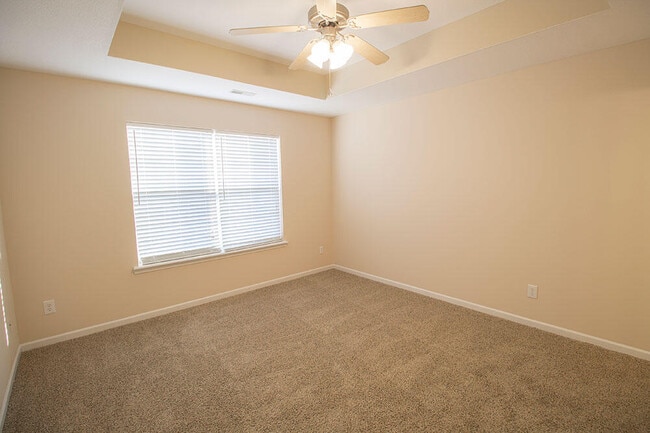 Building Photo - 1881 Field St