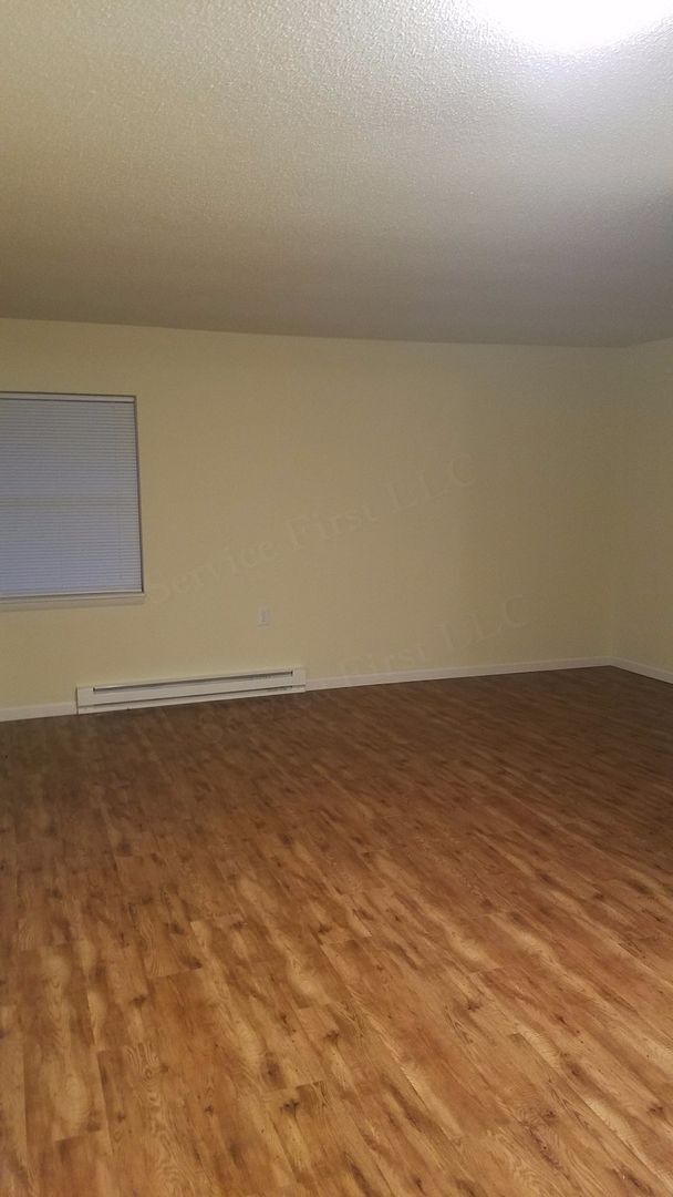 Building Photo - Greenville Apartments