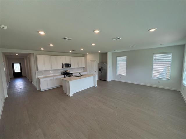 Building Photo - 660 Stud Dr