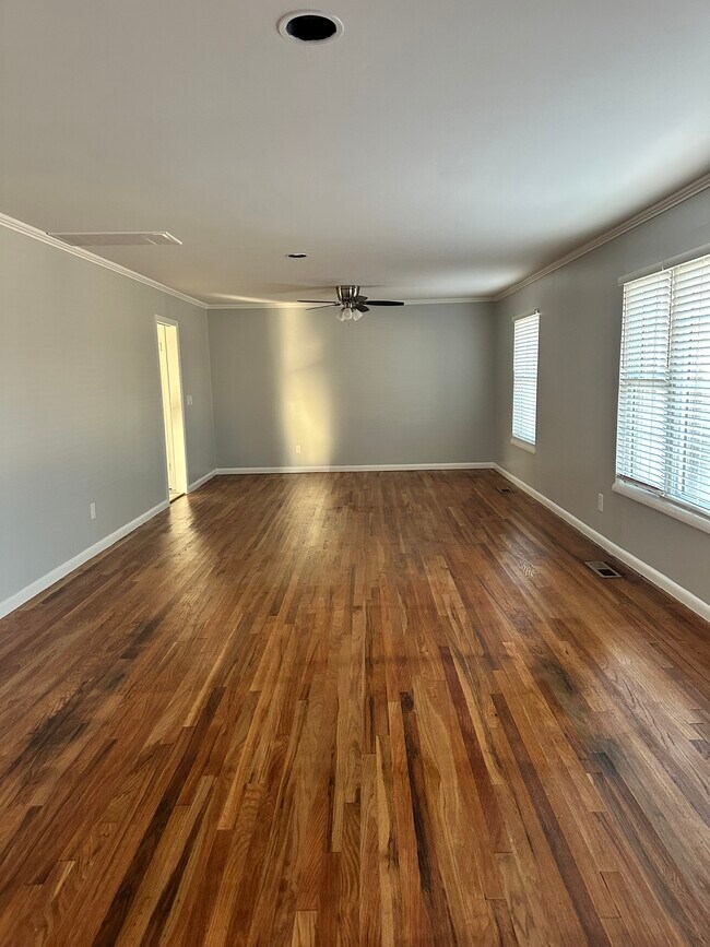 Building Photo - 3316 NW 60th St