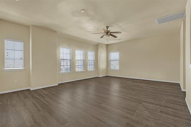 Building Photo - 6815 Elderberry Dr