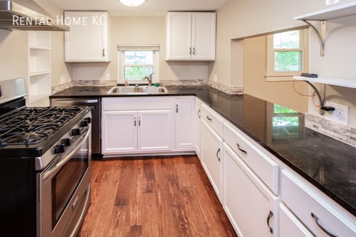 Building Photo - 5101 Hardy-