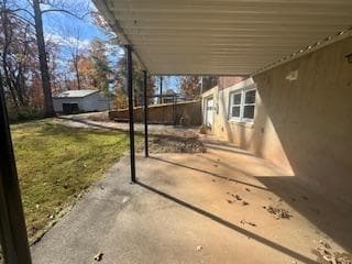 Building Photo - 3536 Doe Run Rd