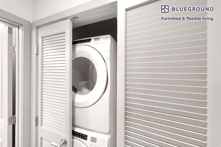 Building Photo - 735 Truman Pkwy