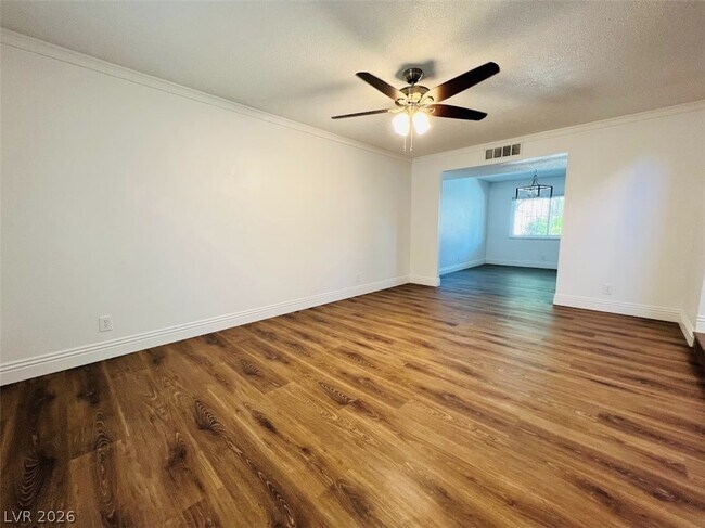 Building Photo - 5688 Maceta Ave