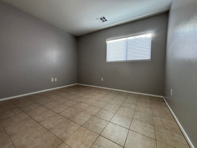 Building Photo - 5344 Dawes Ct