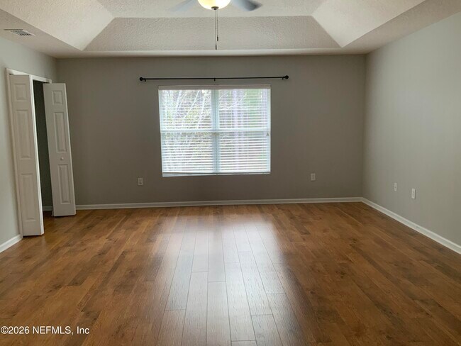 Building Photo - 121 Mahogany Bay Dr