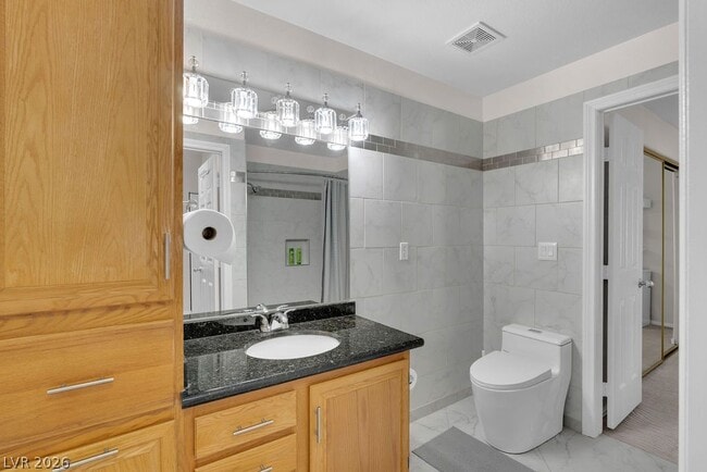 Building Photo - 1545 Lake Placid Terrace