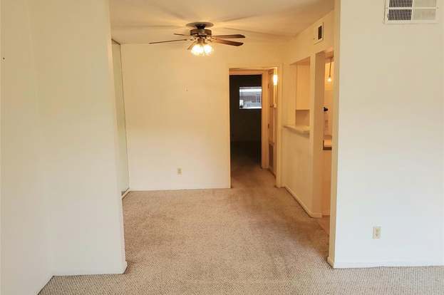 Building Photo - 11540 Chimney Rock Rd