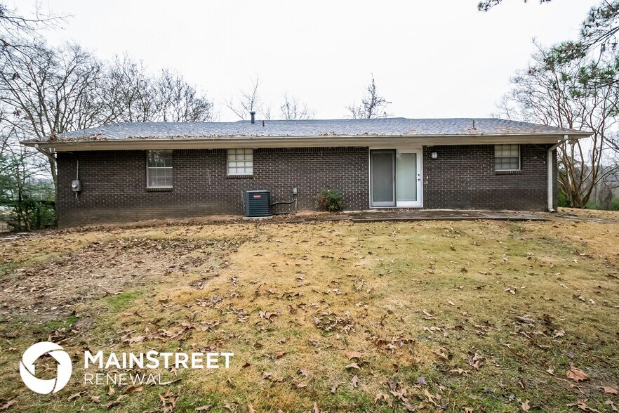 Building Photo - 120 Dewberry Ln