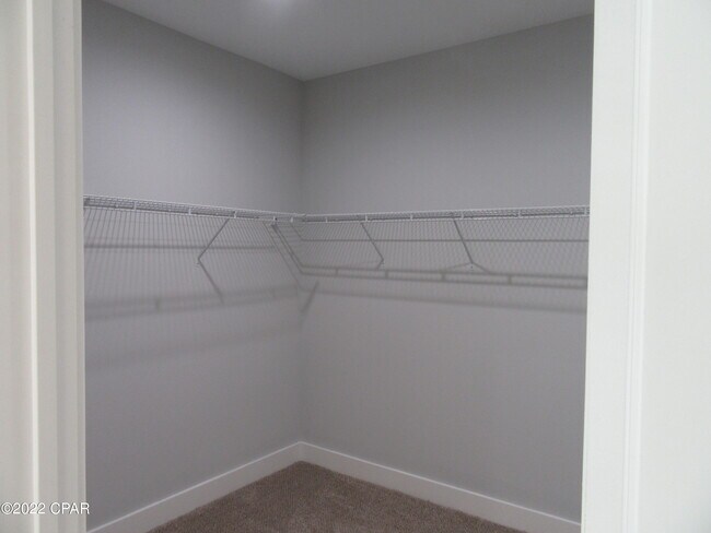 Building Photo - 154 Drews Ln