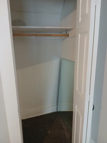 Building Photo - 601 Prospect Ave