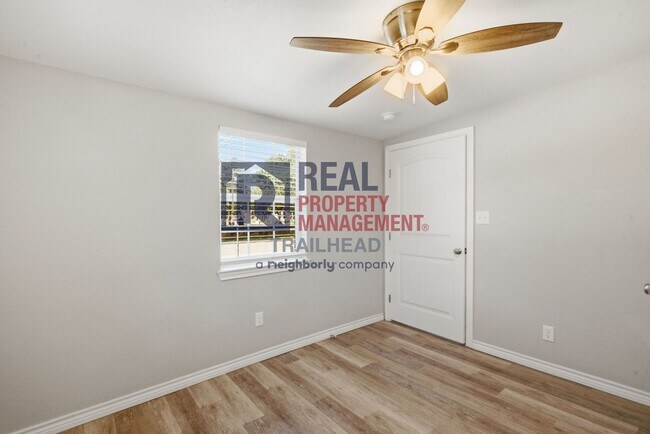 Building Photo - Updated 3-Bedroom Home Near Tarleton State University