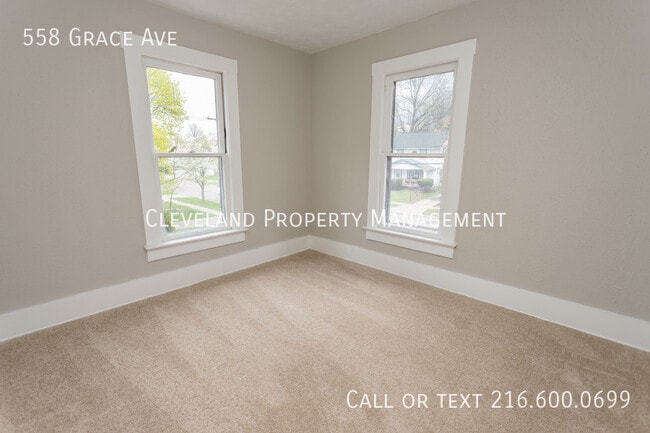 Building Photo - 558 Grace Ave