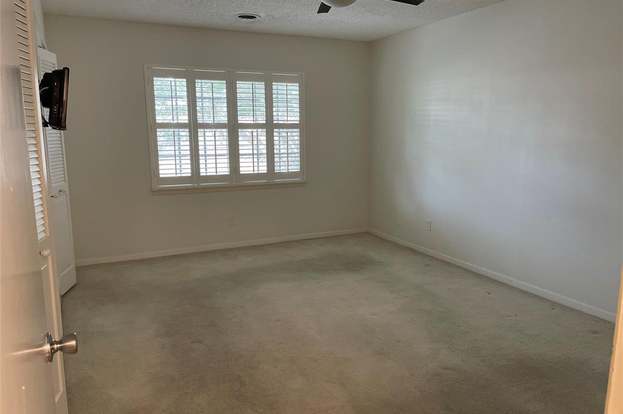 Building Photo - 2700 Bellefontaine-