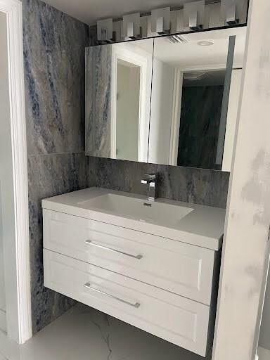 Building Photo - 3031 N Ocean Blvd