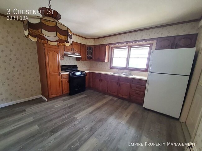 Building Photo - Single Family- 2 bedroom home in Mountain ...