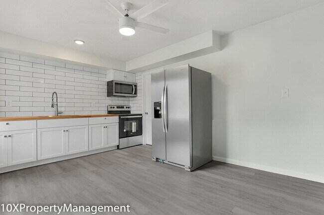 Building Photo - 5401 Adderley Ave