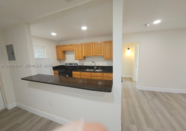 Building Photo - 2111 Wiley St