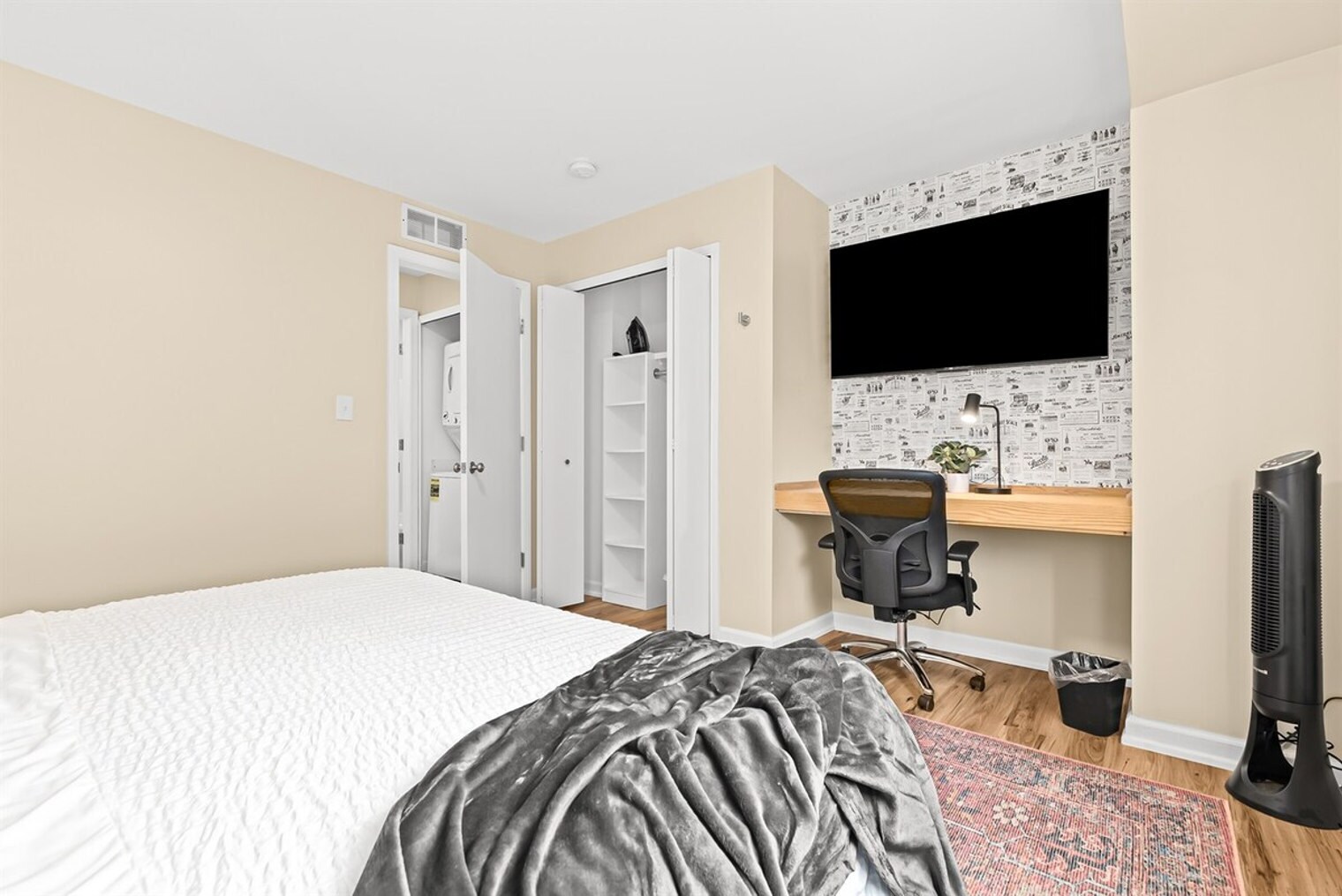 Building Photo - 18423 Sharon Ln