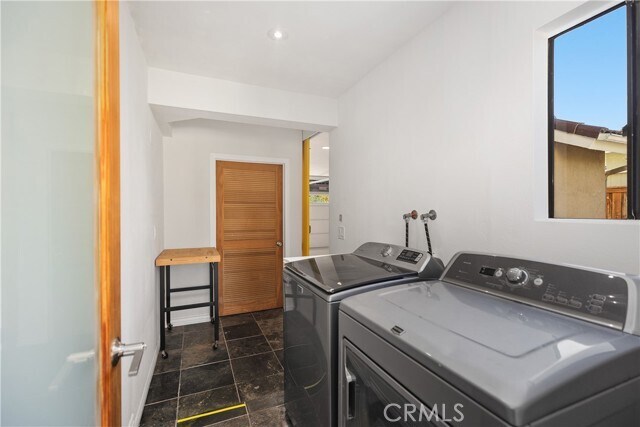 Building Photo - 25671 Cresta Loma