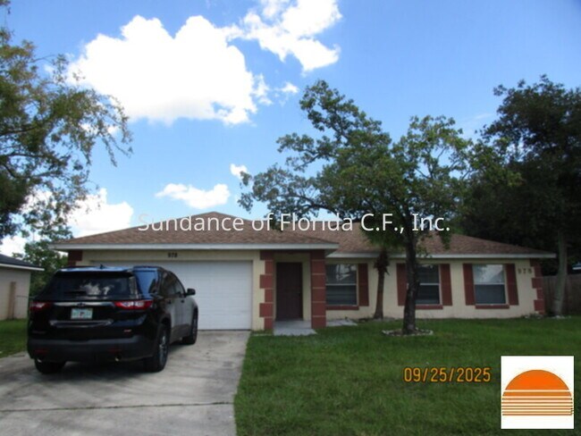 Building Photo - Available NOW