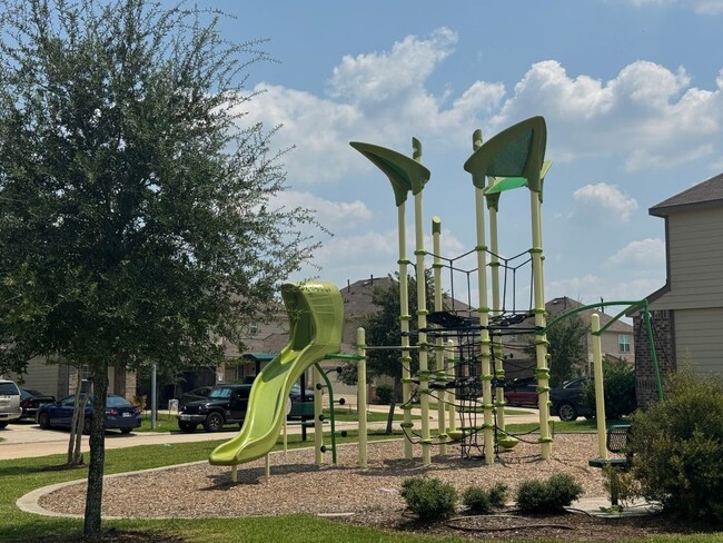 Building Photo - 5610 Cobark Creek Trl