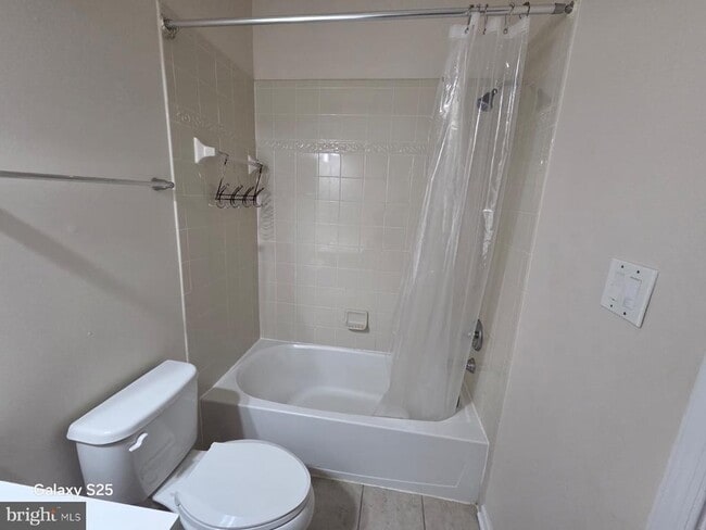 Building Photo - 22865 Lacey Oak Terrace