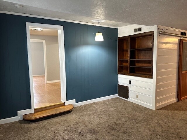 Building Photo - 417 N John St