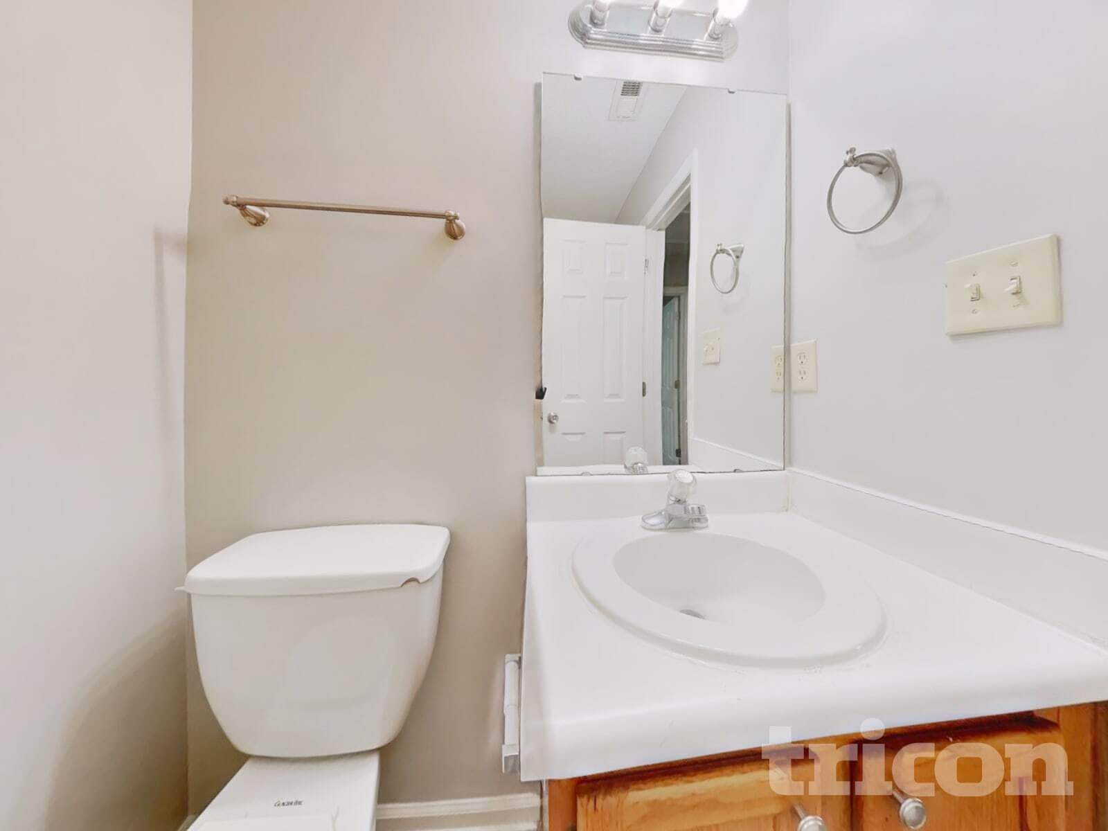 Building Photo - 2113 Ruddy Rd