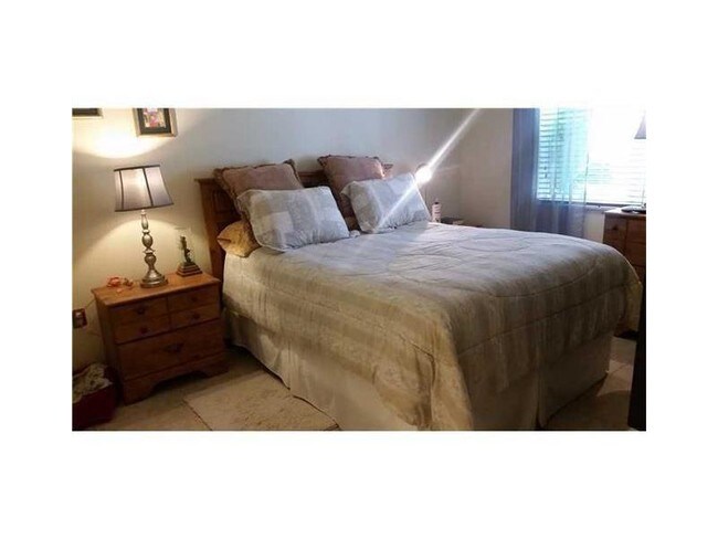 Building Photo - 6726 SW 130th Pl