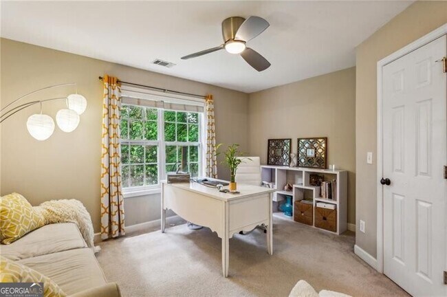 Building Photo - 1124 Promontory Dr