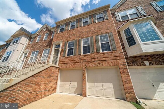 Building Photo - 6138 Manchester Park Cir